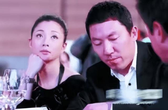 孙东海对殷桃为什么不像李小冉，孙东海（“坎坷情史”殷桃：前夫入狱）