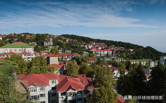 庐山在哪里属于哪个省，有何特殊之处