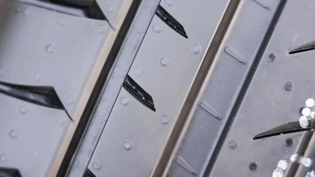 什么轮胎比较好，轮胎买什么牌子的好（全面测试玲珑SA220静音棉轮胎）