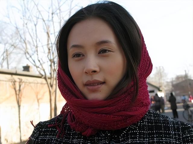 "高端玩家"王子文：王朔为她赎身，孩子生父成谜，耍大牌嘲讽贾玲