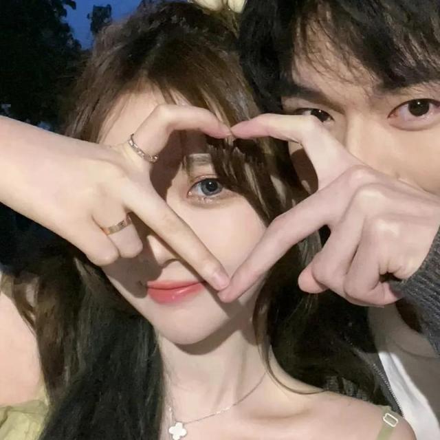 文艺风微信头像，文艺风微信头像图片（文艺风情侣头像）