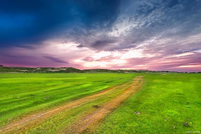 草原旅游去哪里好草原旅游胜地，草原旅游胜地有哪些（来这个内蒙最美的草原吧）