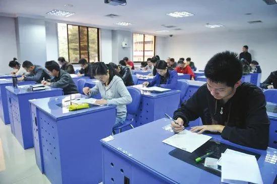 中专升大专怎么升，读完中专怎么升大专（中专该怎么去提升大专呢）