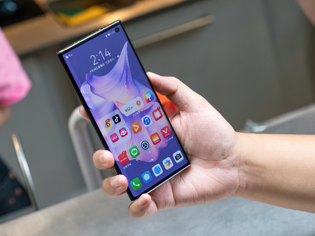 12G运行内存手机（最便宜的3款12GB+256GB手机）