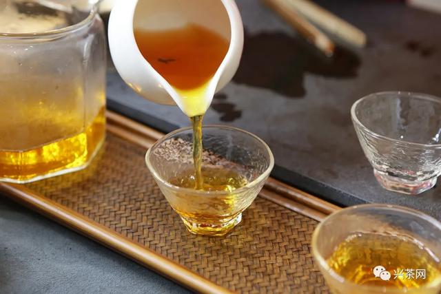 茶行业开启新零售模式，茶叶零售怎么做（茶叶零售终端转型升级路在何方）