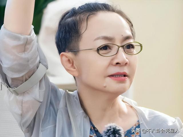 牛莉主演的电视剧,牛莉主演的电视剧有哪些(《我爱我家》里的美人们)