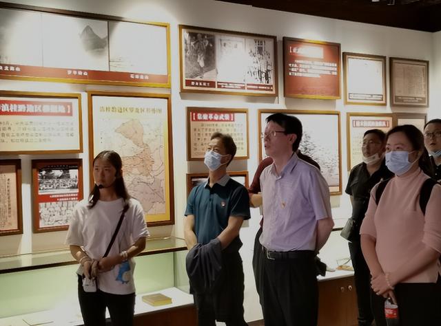 云南财经职业学院在广西招生人数、录取分数线、位次[2022招生计划]，云南财经大学高职本科录取分数线2020（践行初心使命——云南财经职业学院开展2022年师生实践教育活动）