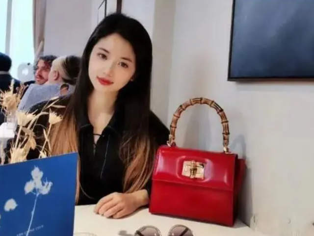 世界上最丑的人，世界上最丑的小学生（牛津女博士因长相走红）