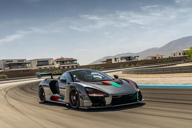 v8引擎车都什么车，v8引擎什么意思（有史以来最强悍的15辆V8发动机汽车）