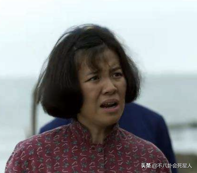 胡杨女人主题曲，胡杨女人主题曲是什么（演农村妇女出神入化的演员）