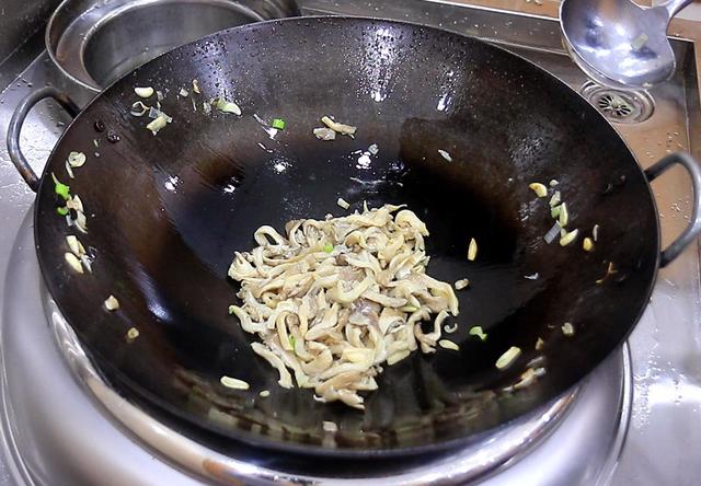 蘑菇怎么做好吃，香菇怎么做好吃视频（分享5种不同做法）