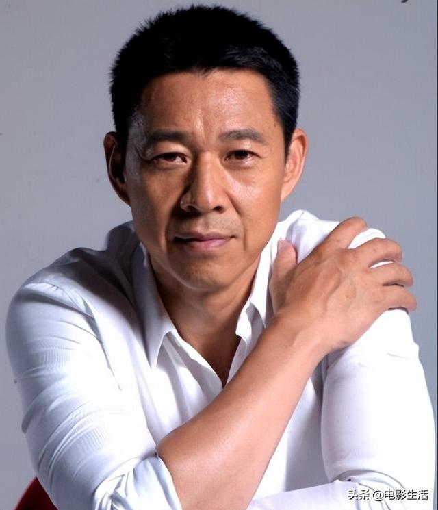 65岁的张丰毅“刷屏”网络，2个月有4部剧在播，网友表示追剧很忙