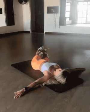 练马甲线的基本动作，练马甲线最简单的动作（5个动作简单方便）