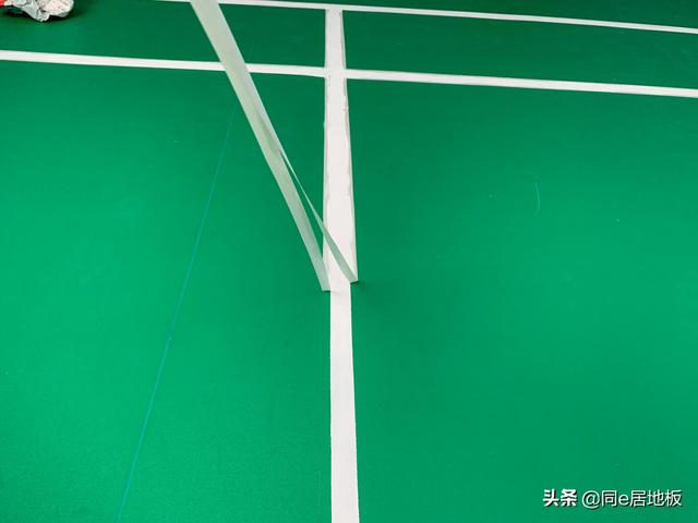 室内羽毛球场做法，室外羽毛球场做法（港口公司室内羽毛球场pvc运动地板铺装案例）
