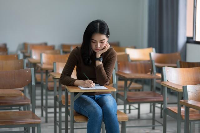 女生介绍自己性格特点，女生介绍自己性格特点内向（可爱的女生的性格特点）