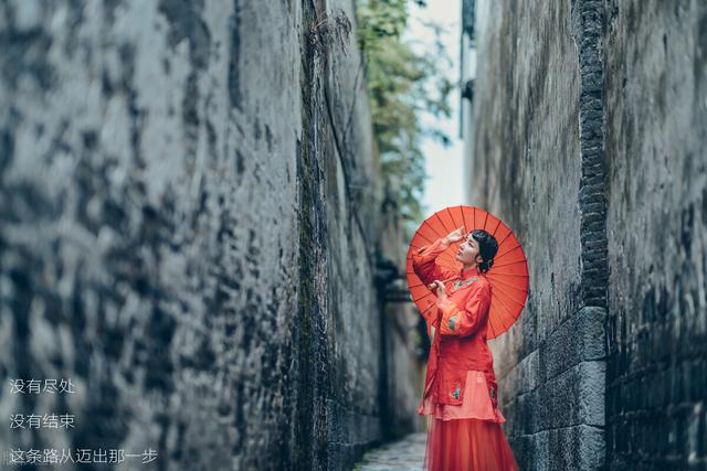 有雨山戴帽无雨半山腰什么意思，有雨山带帽,无雨山半腰（山戴帽云拦腰、乌头风白头雨）