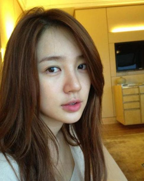“甜美少女”尹恩惠：她是金钟国忘不了的女人，如今沦落在家种菜