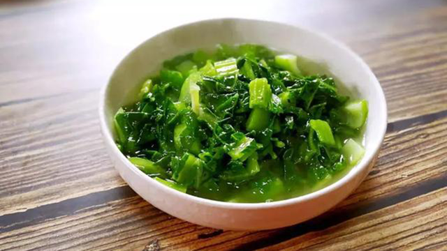 动物奶油和植物奶油哪个好，植物奶油和动物奶油的区别（买蛋糕时植物奶油、动物奶油哪种更好）