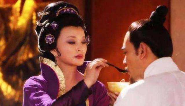 武则天的故事，武则天简介（帮你了解女皇武则天的性格及御人之道）