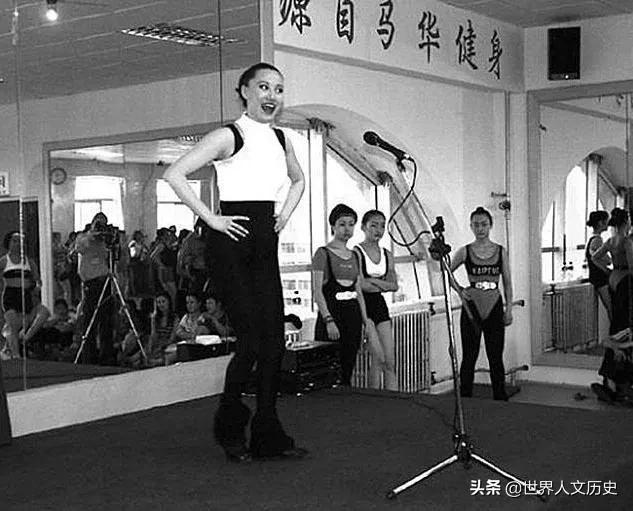 华子是什么意思，来一根华子什么意思（41岁事业巅峰时英年早逝）