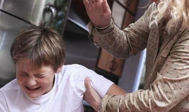 春节的传说故事50字，春节的来历50字左右（一一《春节往事》）