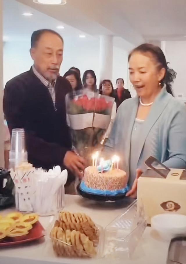 吕丽萍孙海英，吕丽萍孙海英基督教（结婚20年恩爱如昔）