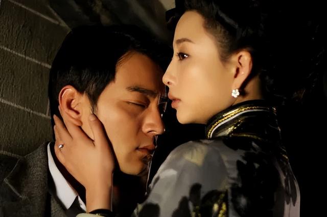 文强女明星，与富商、足坛名将均有交往（文强女明星）