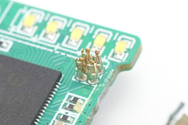 如何检测移动电源的容量，怎么测量移动电源电池容量（兼具小体积与10000mAh大容量）