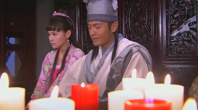 龙门镖局分集剧情，邱璎珞和黄大夫相爱却错过