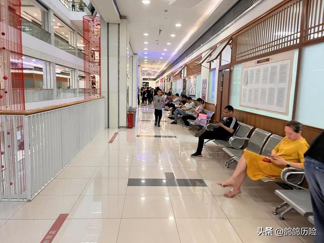 重庆服装批发市场，重庆十大批发市场（重庆南坪步行街城市广场的变迁）