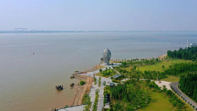 江苏适合自驾游的地方，江苏自驾游最佳攻略（江苏有个钢铁业发达城市）