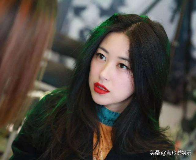 出身显赫资源顶流美艳惊人的朱珠，朱珠现状（连续10年入选全球百美的女人）