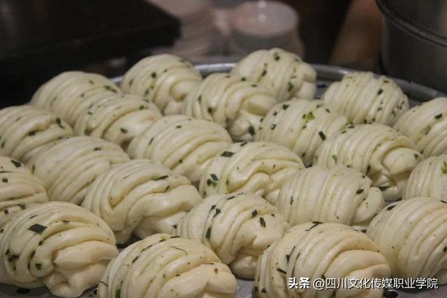 快乐星球第三部的简介，快乐星球第三部片尾（在文传什么是快乐星球）