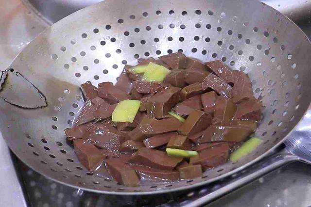 冬季女性养生食谱，冬季女性养生食谱有哪些（建议大家冬天多吃5样）