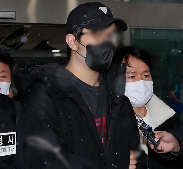 李胜利张紫妍近况，26万人“围观”性侵