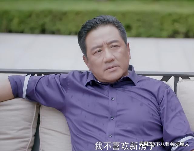 言侯爷是谁演的，琅琊榜中饰演言侯的演员叫什么名字（《琅琊榜》7年配角现状）