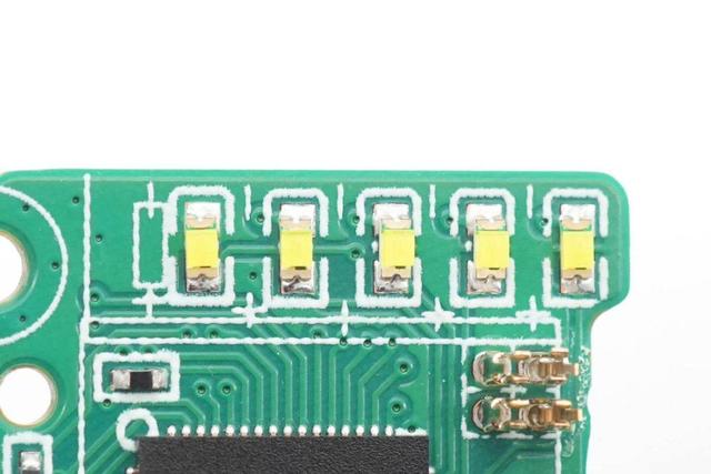 如何检测移动电源的容量，怎么测量移动电源电池容量（兼具小体积与10000mAh大容量）