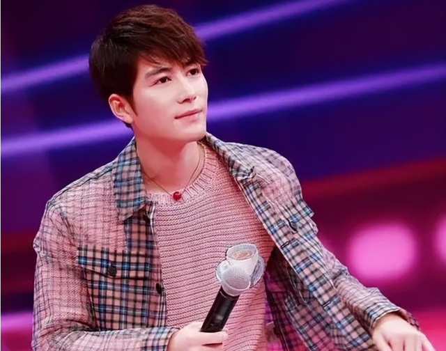 演员陈学冬简历，陈学冬合作过的所有女演员（31岁的陈学冬依旧在演艺圈“混日子”）