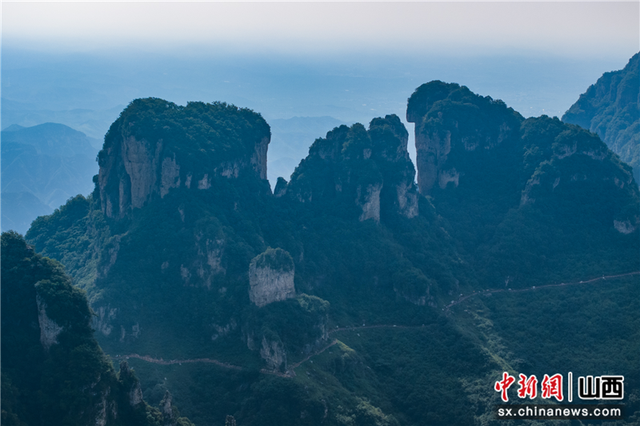 山西晋城：航拍王莽岭险秀风光
