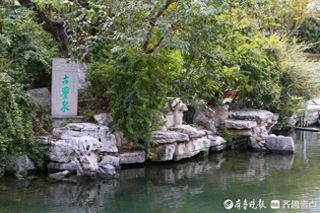 听泉水叮咚，游泉城济南|市区名泉我拍你看，黑虎泉泉群16