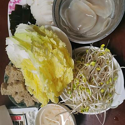 脆嫩锡纸红椒烤娃娃菜的做法，烤箱版锡纸娃娃菜（烤鱼做的对，脆嫩满足又美味）