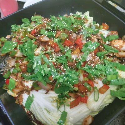 脆嫩锡纸红椒烤娃娃菜的做法，烤箱版锡纸娃娃菜（烤鱼做的对，脆嫩满足又美味）