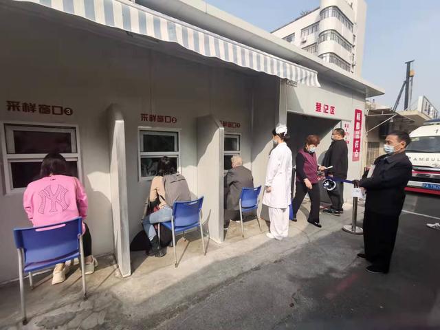 上海闸北区现状，核酸检测方舱实验室落户静安区闸北中心医院