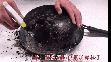 铁锅反复生锈怎么处理，铁锅生锈怎么处理永不生锈（家用铁锅不生锈的方法，速学）