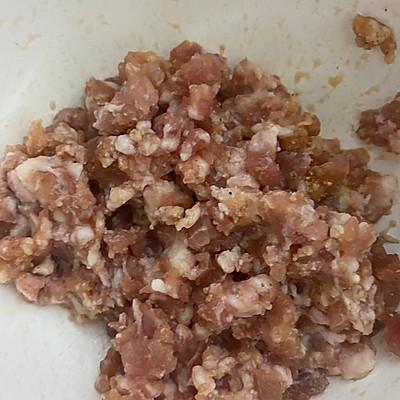 干米线的正确泡法，半干的米线怎么泡发（健康又过瘾的小锅米线）