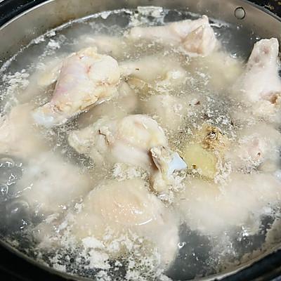 红烧鸡翅根的制作方法，红烧鸡翅根的制作方法视频（红烧鸡翅根这样做）