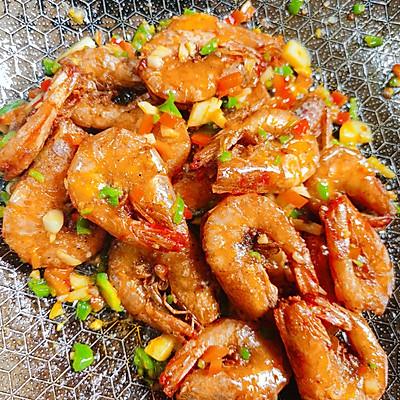 宵夜吃什么，宵夜吃什么容易增胖（这款冬日夜宵椒盐虾你不能错过）