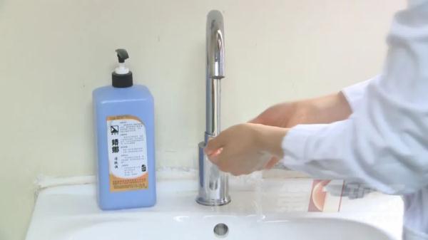 40度高烧多久会有危害，大人40度高烧多久会有危害（儿童反复高烧，家长要留心）