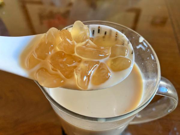 奶茶简单制作方法，怎样制作奶茶简单做法（自制珍珠奶茶）
