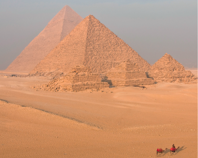 世界十大著名的哥特式建筑是什么，最负盛名的哥特式建筑（全球十大建筑风格）